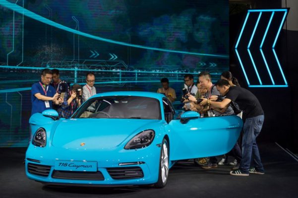 The new Porsche 718 Cayman Launch