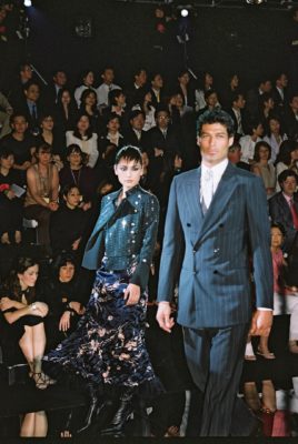 Giorgio Armani - SPRING 2014 READY-TO-WEAR (Hong Kong)